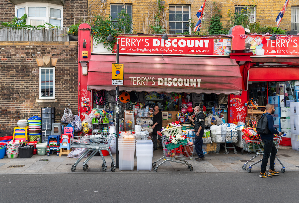 Terry's Discount on Deptford High Street, photographed by Adam Wiseman